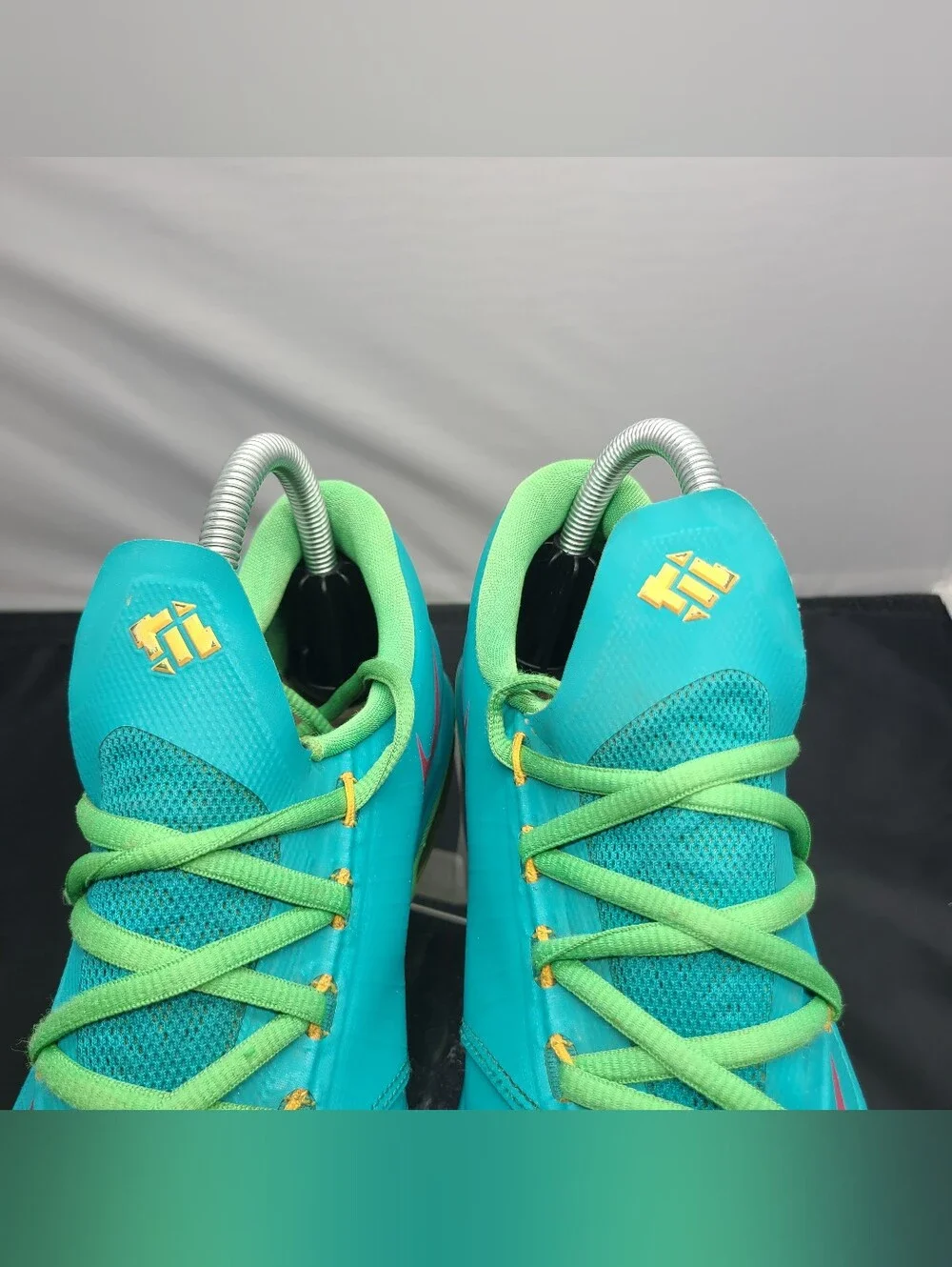 Nike KD VI Youth GS Hero Pack Air Max Turbo Basketball Shoes kids size 5.5Y